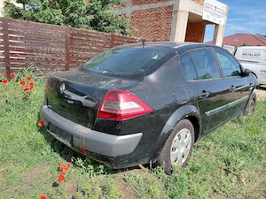 Renault Megan 2 - imagine 3
