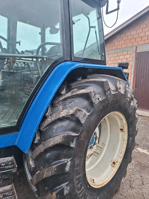 Tractor FORD 7840  - imagine 3