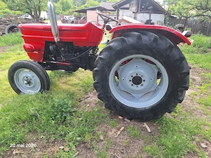 Tractor Universal 445, cutie de viteze cu 2 manete, servo direcție pe Danfus - imagine 4
