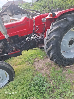 Tractor Universal 445, cutie de viteze cu 2 manete, servo direcție pe Danfus - imagine 8