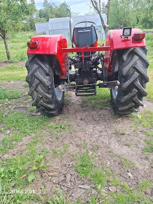 Tractor Universal 445, cutie de viteze cu 2 manete, servo direcție pe Danfus - imagine 6
