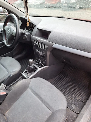 autoturim opel astra - imagine 9