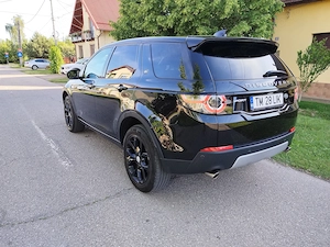 Land Rover Discovery Sport 2.0 D an 2017cu 180 cp,4x4,automat - imagine 5