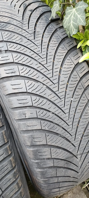 Anvelope All Season Kumho Solus  - imagine 3