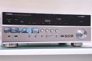 Yamaha RX-V671 - Receiver 7.1, 6 intrări HDMI, USB iPhone, Internet Radio