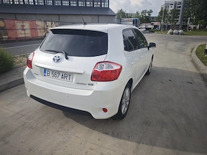 Toyota Auris 1.8 hybrid  - imagine 3
