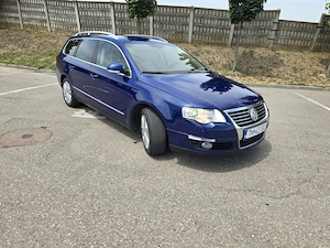 Vând Volkswagen Passat 