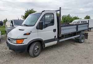 Autoutilitara Iveco Daily basculabila