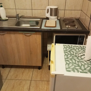 Cazare regim hotelier, 2,2 im Spital Județean, Parcare - imagine 4