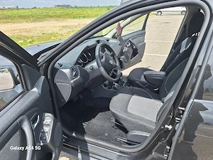 Dacia Duster 1.5 DCI EDC - imagine 8