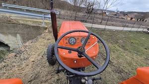 Vand tractor Fiat - imagine 3