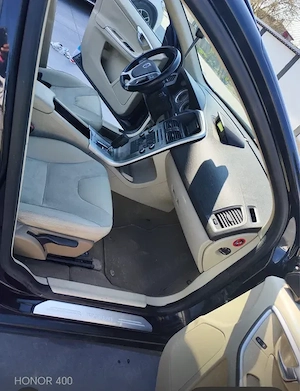 VOLVO XC 60 2010 motor 5 cilindri - imagine 4