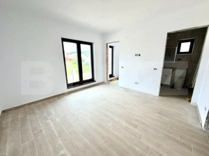 Casa individuala 4 camere, 105 mp utili, 500 mp teren,zona Sard - imagine 12