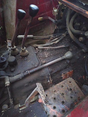 Vând tractor U445 an fabricație 1993 - imagine 2