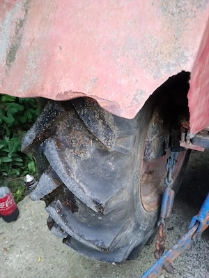 Vând tractor U445 an fabricație 1993 - imagine 3