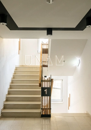 Apartament 2 camere de inchiriat | City Center Resita | 70 mp utili | etaj 5 | balcon generos | - imagine 14