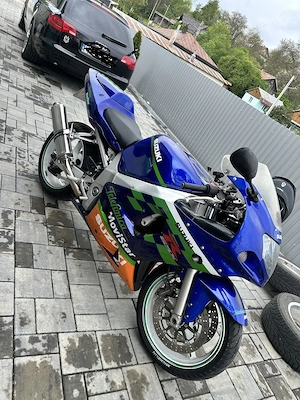 Vând Suzuki GSX-R 600 - imagine 5