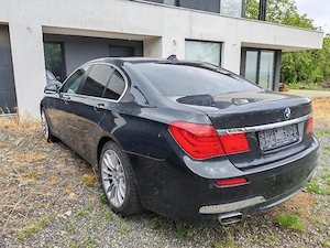 BMW seria 7 750i - imagine 4