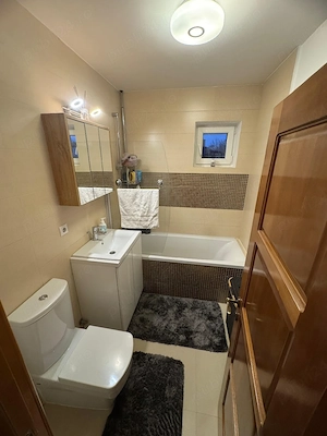 Apartament in bloc tip vila - imagine 4