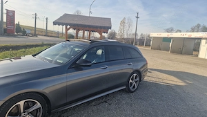 Vând Mercedes E-klass 220D 194 cp stare impecabila  - imagine 8