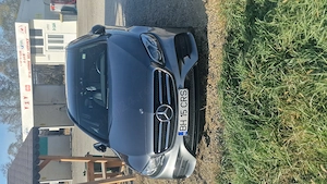 Vând Mercedes E-klass 220D 194 cp stare impecabila 