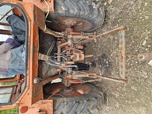 Tractor U650 - imagine 4