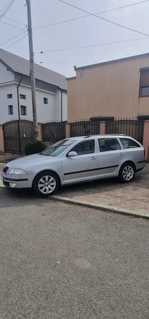 Skoda Octavia 2 2.0 TDI 140 cp an 2006 cutie manuală, îngrijit  - imagine 2