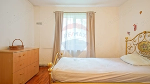 Apartament 2 camere, 40 mp, zonă centrală ISR Râșnov - imagine 9