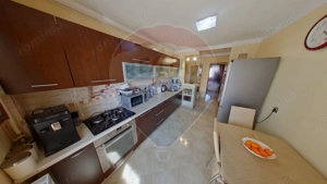 Apartament cu 4 camere de vânzare, Piața 1 Decembrie 1918 - imagine 10