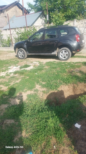 vînd dacia duster  - imagine 5