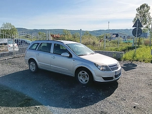 vând Opel Astra h 1.7 din 2005 - imagine 2