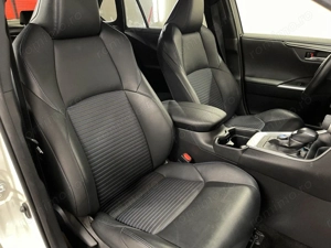 Toyota RAV 4 - imagine 9
