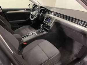 Volkswagen Passat - imagine 9