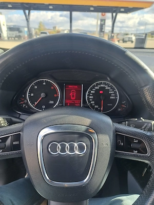 Vând Audi Q5,2012,automat 4 4,2.0 TDI - imagine 6
