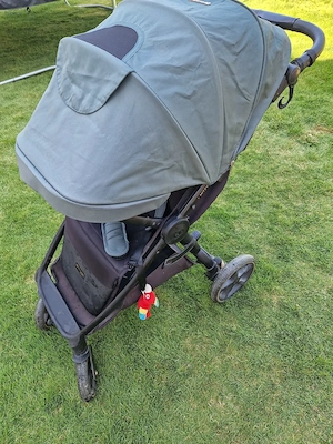 Carucior ultrausor Kinderkraft Mitzy - până la 27 kg