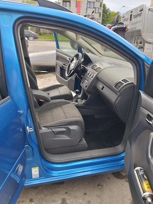 Volkswagen Touran,1,9 diesel,2006 - imagine 5