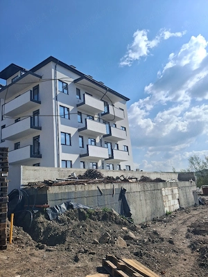 vanzare apartament 3 camere - imagine 5