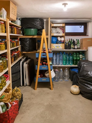 Apartament 3 camere Iași -Valea Adânca 60 Mp , boxă si 2 locuri de parcare - imagine 9