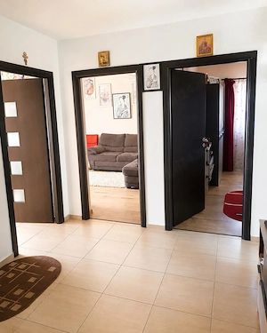 Apartament 3 camere Iași -Valea Adânca 60 Mp , boxă si 2 locuri de parcare
