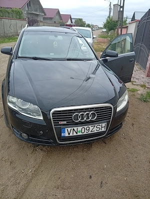 Vând audi A4 s line taxe la zi   - imagine 4