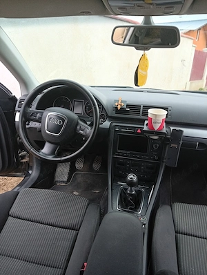 Vând audi A4 s line taxe la zi   - imagine 2