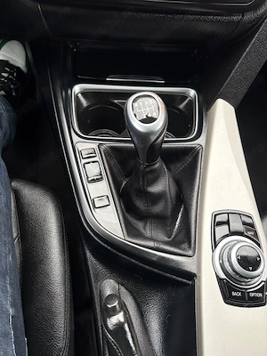 BMW 318 Diesel an 2015 - imagine 8