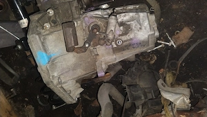 cutie viteze alfa gt, 147 1.9 diesel 6 trepte
