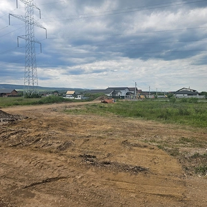 Vând teren intravilan   loc de casă, Strada Câmpului, Comuna Mihai Viteazu, jud. Cluj
