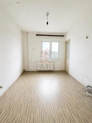 Apartament tip D ,2 camere decomandat Rogerius - imagine 3