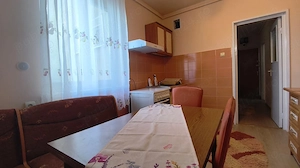 Apartament 2 camere in Deva, zona Licee, Et 1 - imagine 10