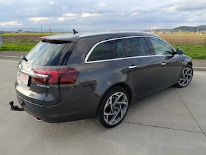 Opel Insignia 2.0diesel biturbo 195 cp-4x4-cutie AUTOMATA-XENON-navigatie mare 207.000km reali  - imagine 5