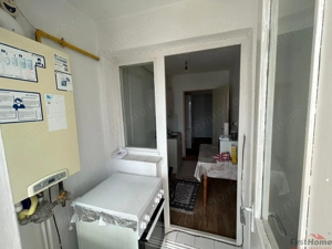 Garsoniera de vanzare etaj 3, zona Ceasul Rau - imagine 7