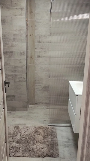 Închiriez apartament  - imagine 4