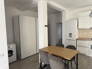 Apartament 2 camere Dumbravita cu curte (nu este amenajata) - imagine 2